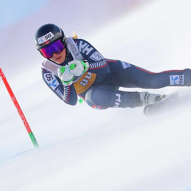 What are the disciplines in alpine ski racing?