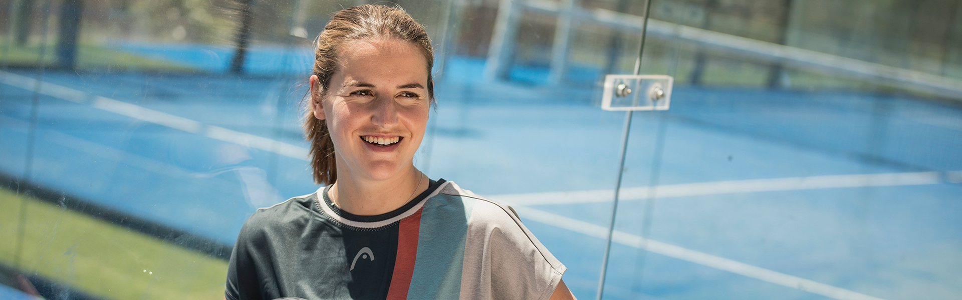 PADEL SENSATION ARI SÁNCHEZ, CURRENT WORLD NO.1, EXTENDS HER CONTRACT WITH HEAD