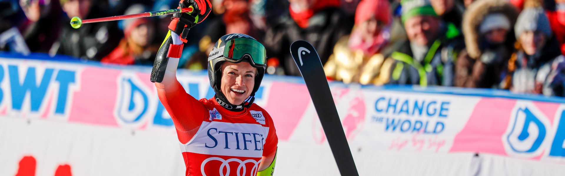 Lara Gut-Behrami races Giant Slalom to perfection