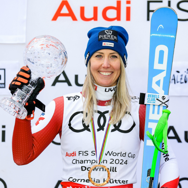 Cornelia Hütter wins the Downhill Crystal Globe