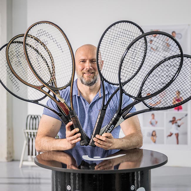 How to choose a tennis racket in 10 steps