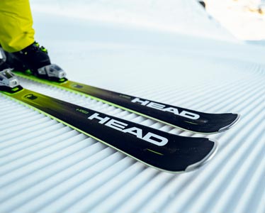 Pair of HEAD Skis to represent ERA 3.0S Technology